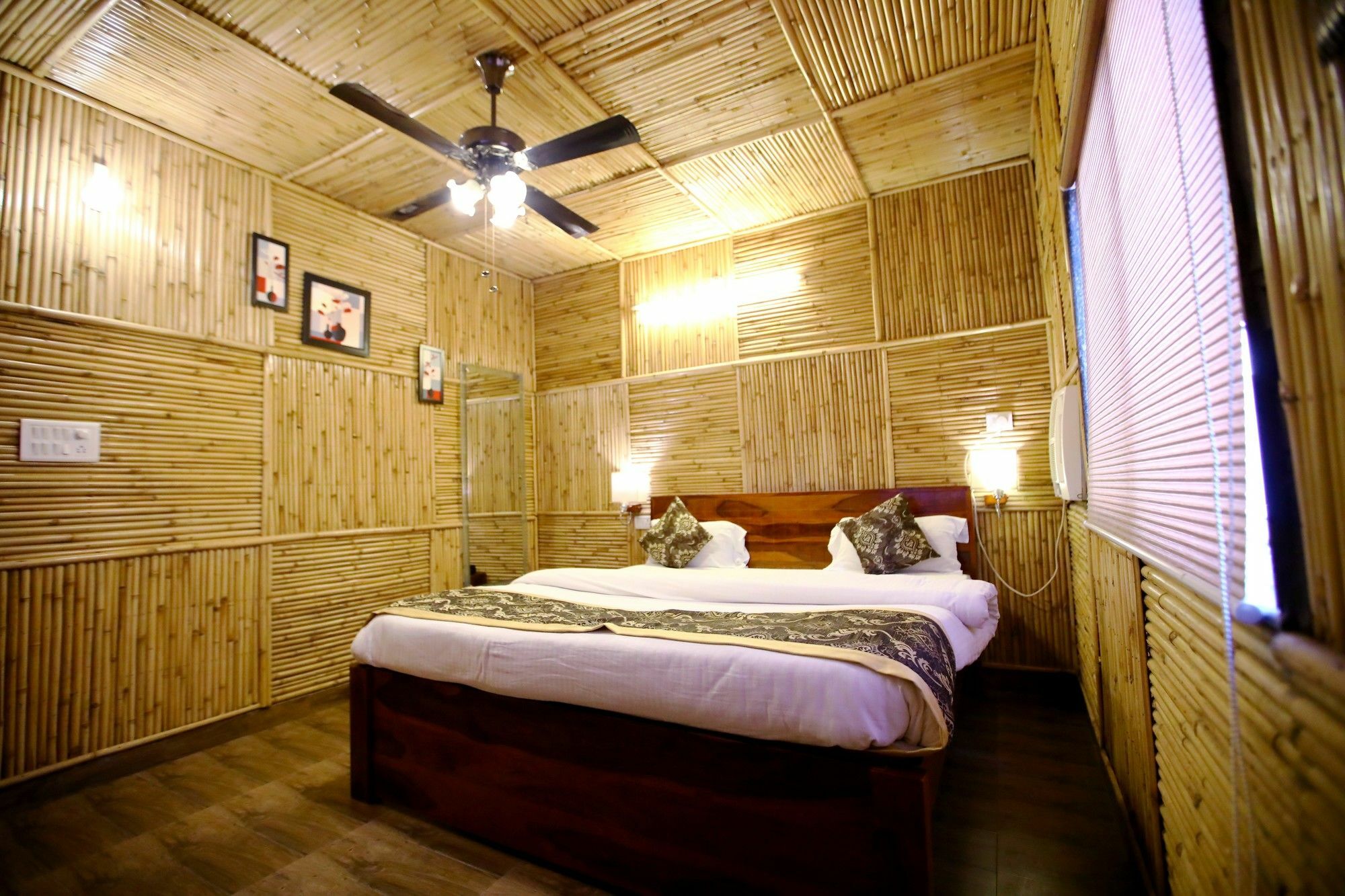 Heritage Hotel Lakhnaú Exteriér fotografie